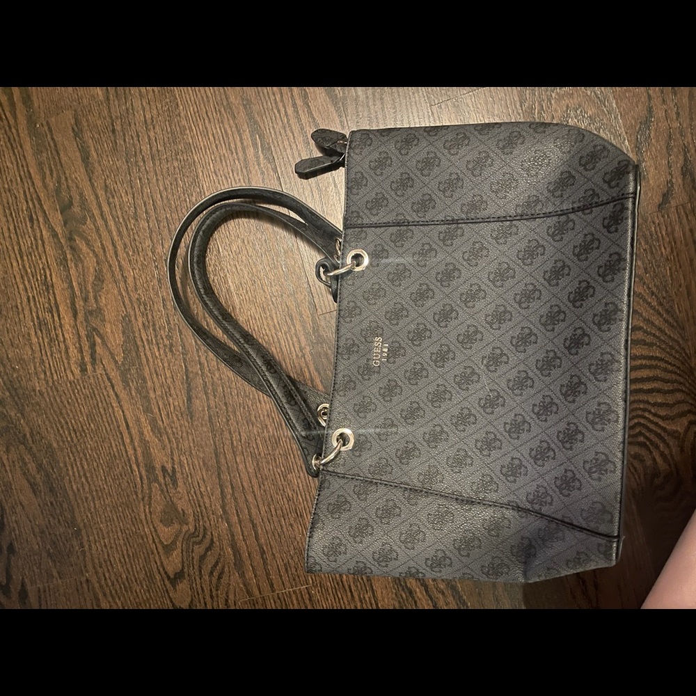GUESS TOTE BAG - Picture 3 of 8